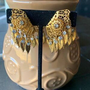 Work of Art Filigree Angel Wing earrings, in Gold, Vintage, Unmarked